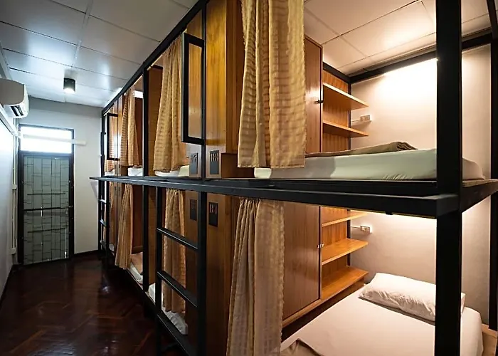 Oyo 612 Hansa Hostel