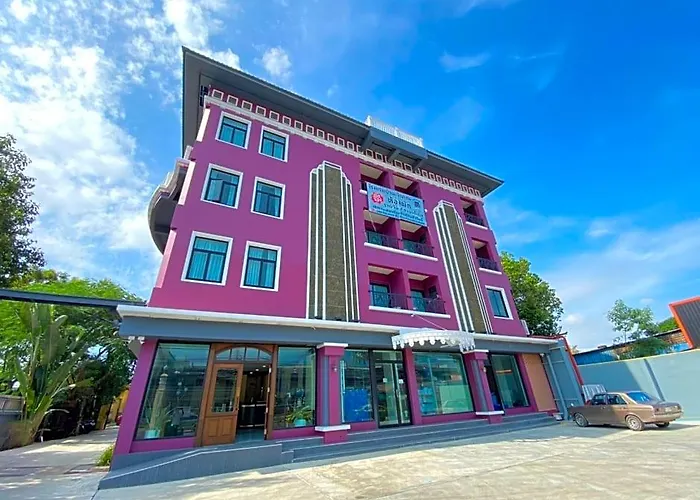 Baan Chao Khun Hotel