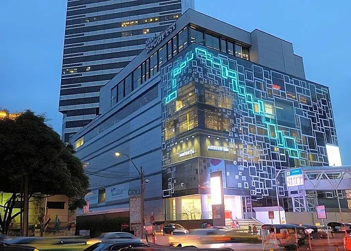 Spark Hotel - Mrt Queen Sirikit