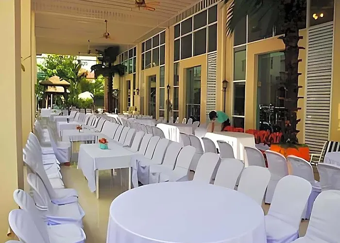 N Siri Resort & Hotel