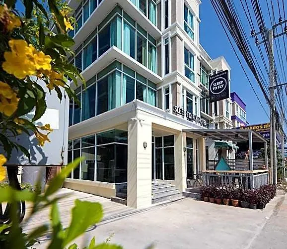 Sleep To Fly Hotel & Hostel Suvarnabhumi Airport