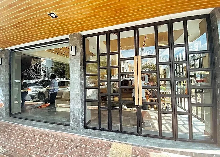 Yakthai Poshtel
