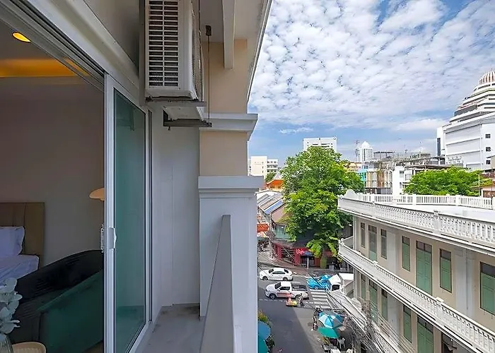 Exoresidence The Heart Of China Town