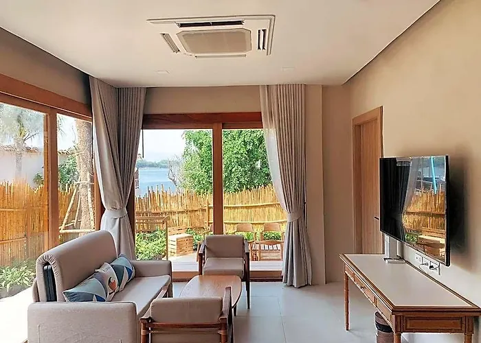 Le La Lake Resort And Spa