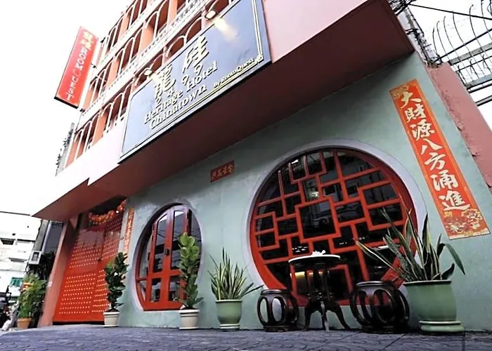 Roomquest 2499 Heritage Hotel Chinatown