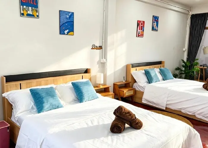 Entire 4Storey Home 10Pax 800 M Walk To Bts Phayathai In Cbd Near Siam, Centralworld