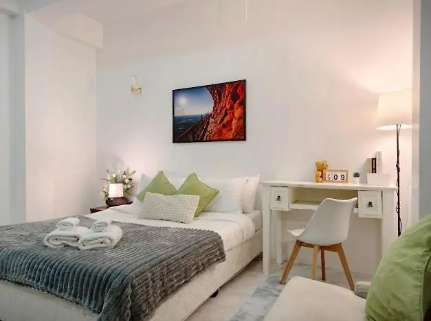 Xin Hotel At Udomsuk 25