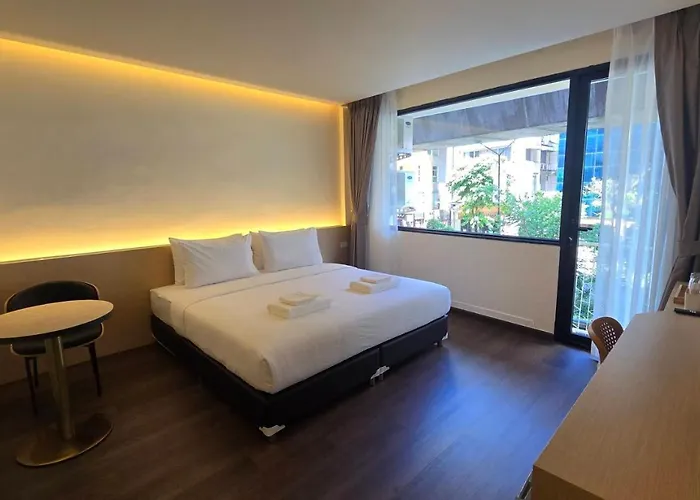 Norns Silom Cafe & Stay