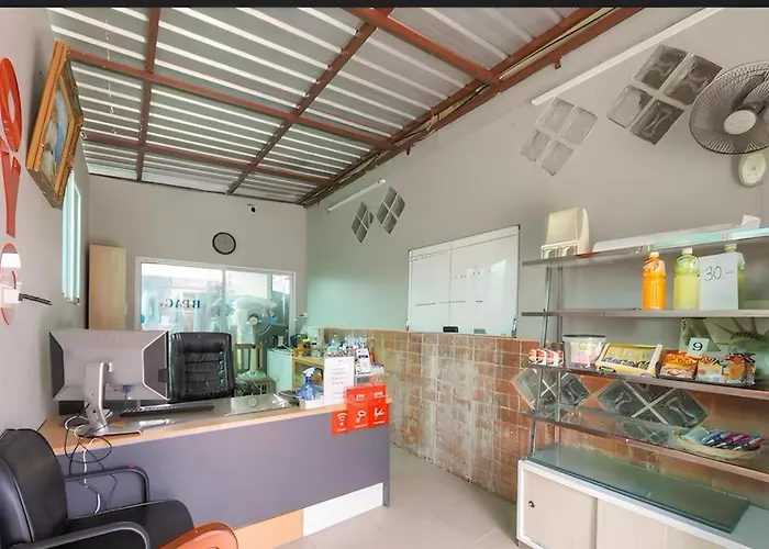 Rama 3 Sunrise Hostel
