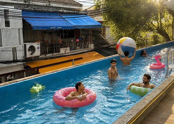 Sunday Afternoon - Pool Stay Old Town Bangkok