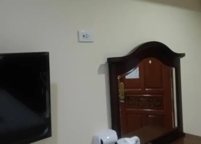 Om Kitchen And Hotel