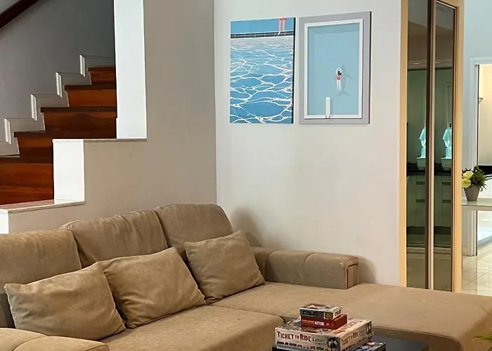 Entire 3Bedroom Townhome, Shared Swimming Pool In Sukhumvit, 2904
