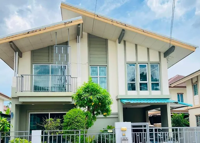 Private & Peaceful House 15 Mins From Bkk Airport