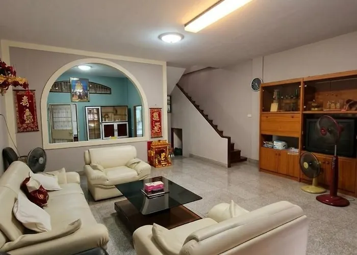 174 Latphrao64 Lane2 Hostel
