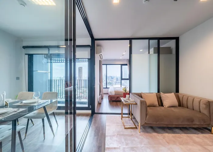 Near Bts And Mrtl High-Floor L Chatuchak Market