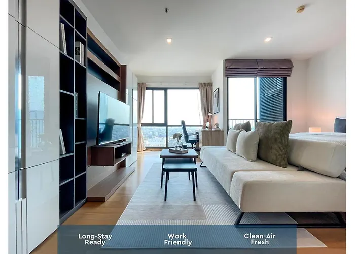 250 M To Bts L Spacious 42 Sqm L Pool And Steam Room