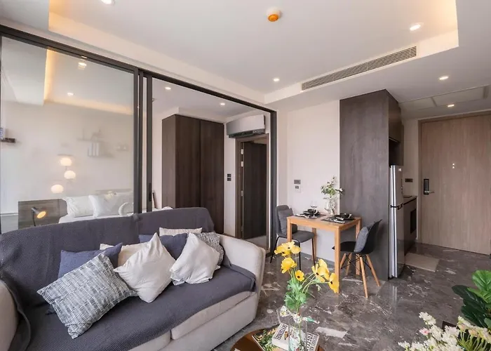 Luxurycondo S36 Sqmt40 1Bed 1Living Netflixgympool