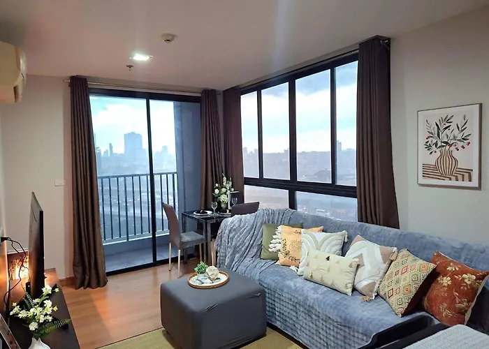 Cozy 1 Bedroom 40 Sqm Corner, 3 Mins To Bts Wutthakat