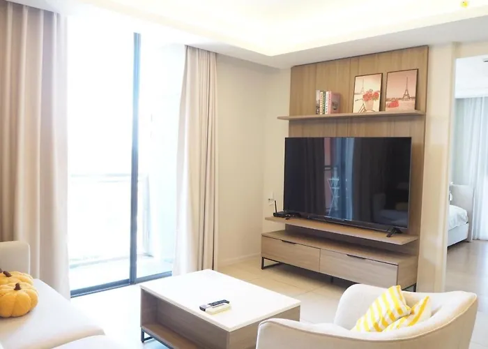 New Open Deal! Circle Sukhumvit31 Bangkok #2Br #5Ppl