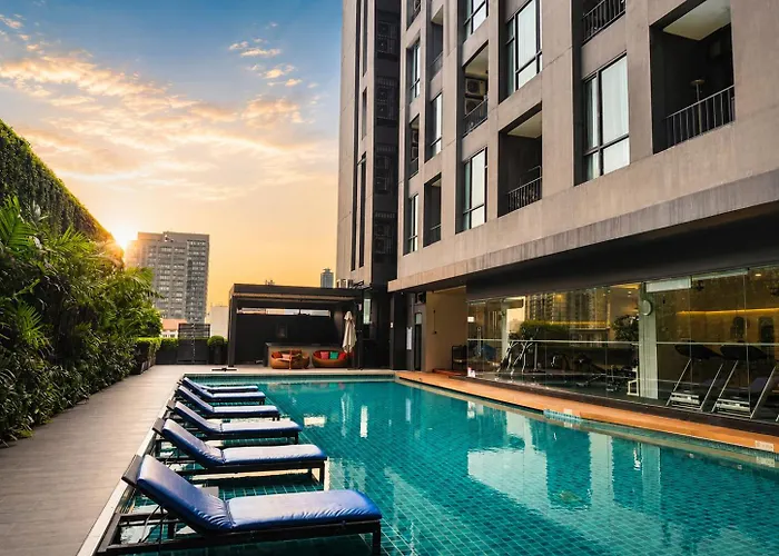 Wander - Ekkamai - City View, Pool, Gym, Full Kitchen