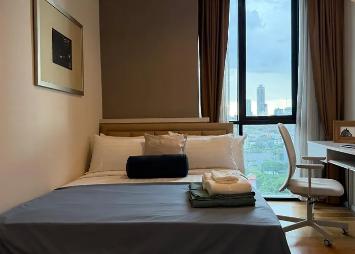 Wander - Ekkamai - Skyline View, Pool, Gym, Full Kitchen