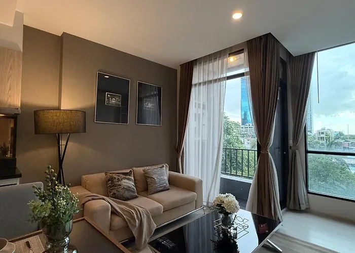 Wander - Ekkamai - Balcony, Pool, Gym, Full Kitchen