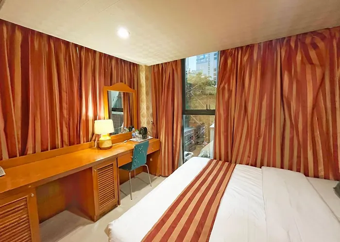 Tanakron Sukhumvit 11