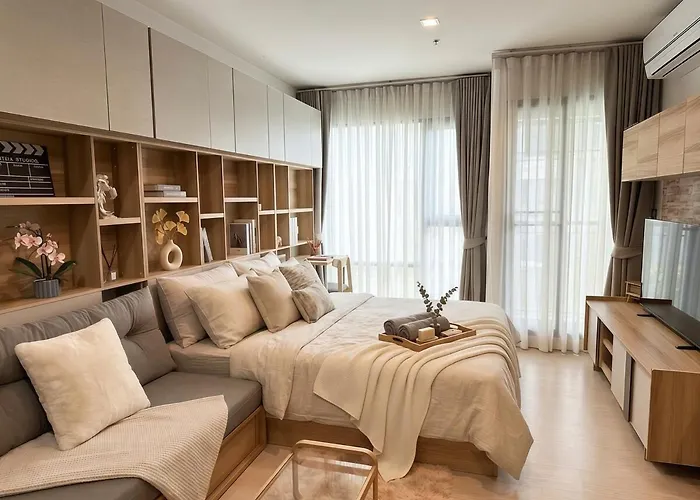 Warm Wood Oasis Next To Bts Thong Lo
