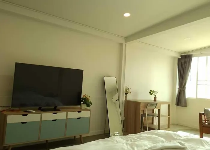 Chao Phraya House Near Bts & Asiatique