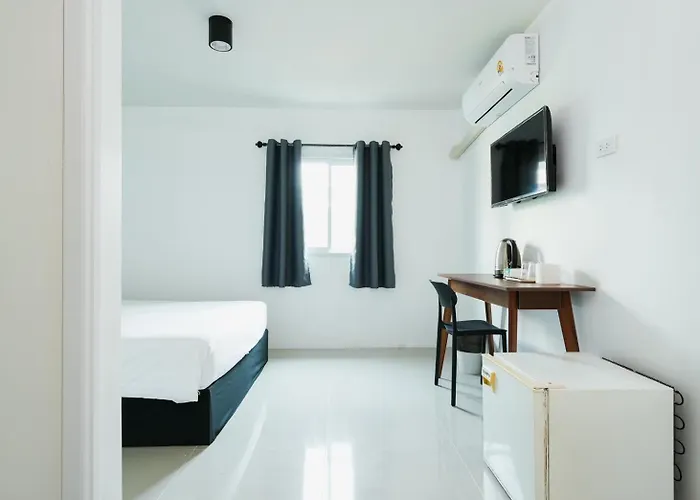 Sleeppop Sukhumvit 42 - Bts เอกมัย