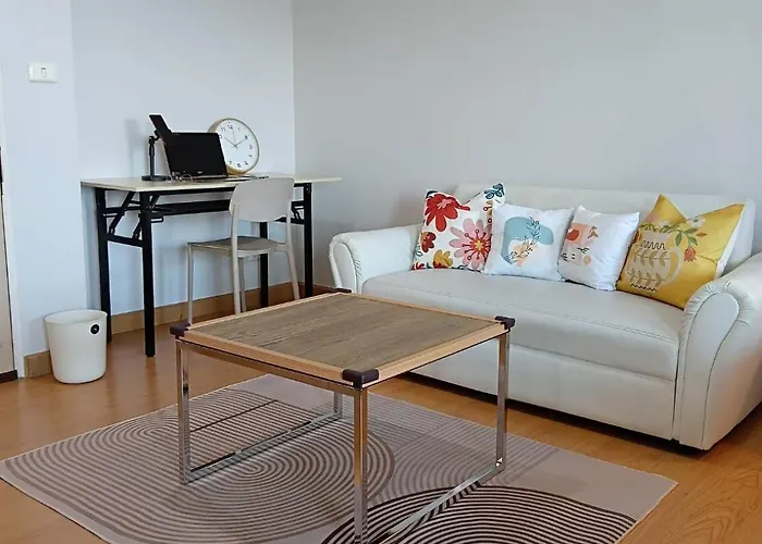 The Cozy And Calm Place Next To Mrt With Wifi