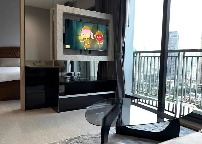 Luxurious 1-Bedroom Apartment Near Bts Thonglor, Bangkok