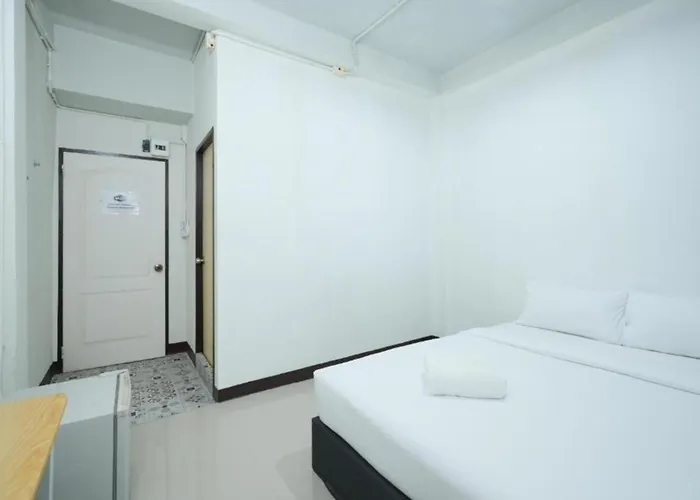 Bob House Khaosan - บ็อบเฮ้าท์ พระนคร