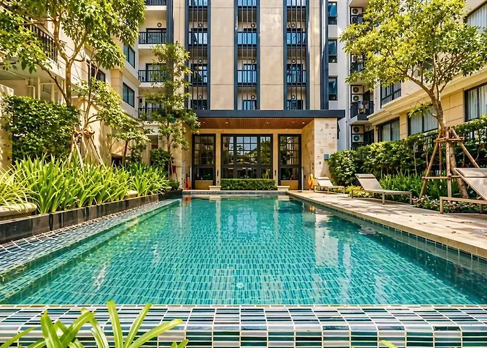 The Nest Condo With Pool & Gym Access
