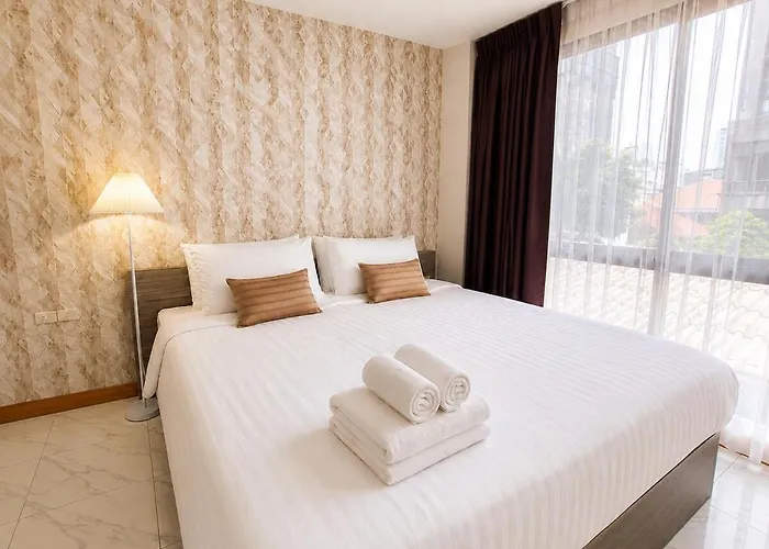 Stylish 1Br 5 Min Walk To Bts Nana Pool & Gym