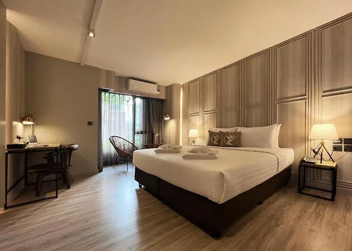 @Nares Hotel