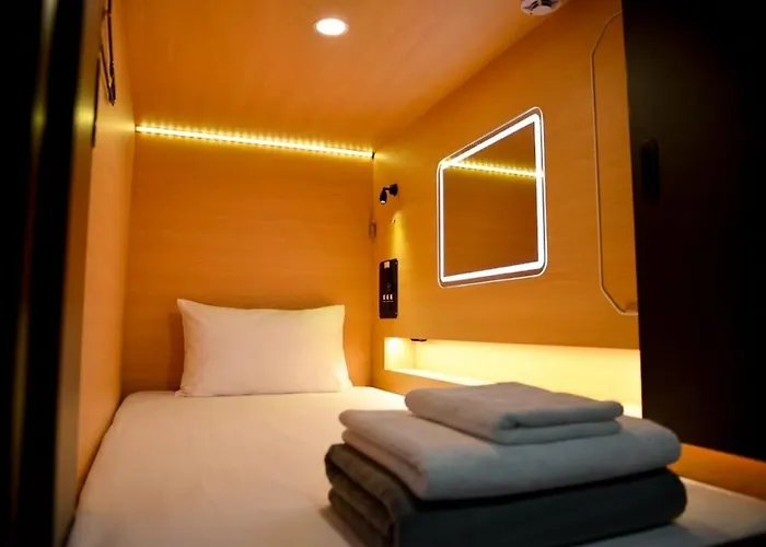 Ownly Capsule Hotel