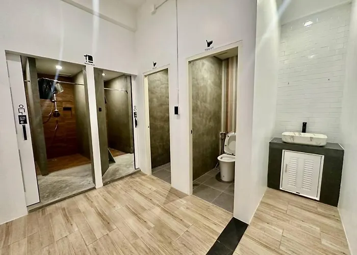 9 Mins To Bts Queen Private Room Share Bath