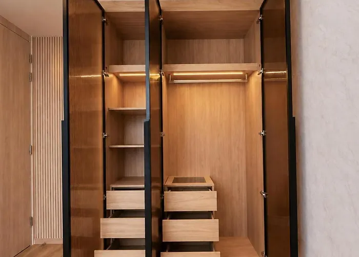 Heart Of Thonglor - Stylish Urban Retreat