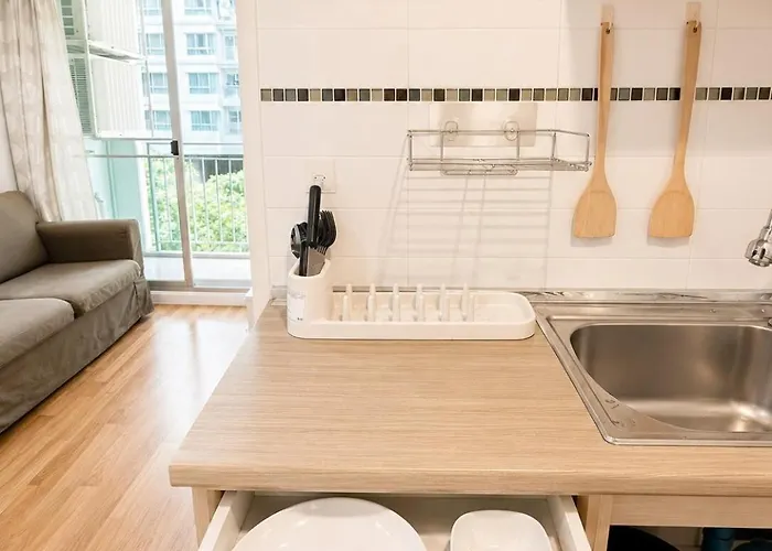 Riverside 1Br Condo With Pool Gym Near Boat Taxi