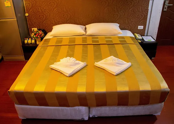 Visiting Card Hotel & Resort