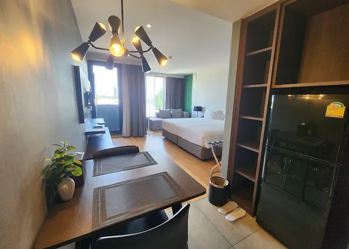 Montana Bangkok Hotel & Residence