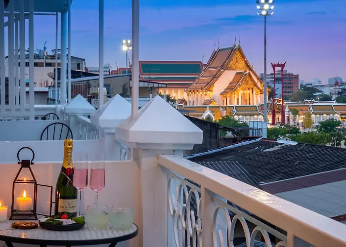 Sri Krungthep Hotel