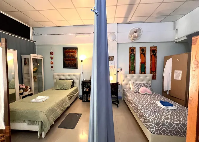 Firstfloordormtwin
