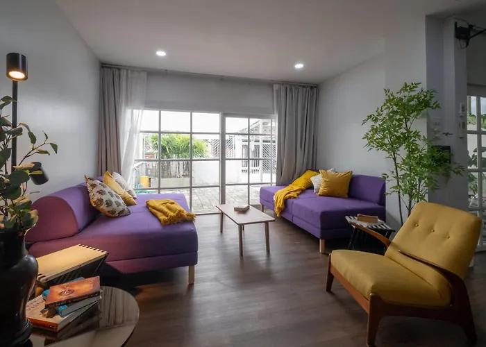 The Blue Door 3 Bedroom House Sukhumvit 4