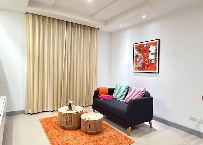 Tc Contel At Charan Phrom Phong - Flora