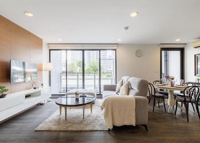 Huge Luxury Condo Center Of Bkk! 5 Mins Bts Asok!