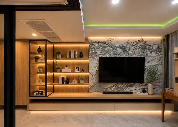 Luxurious 1Bedroom Room With Two Beds At Sukhmvit 12