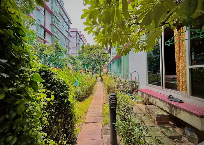 Modern City View Condo Near Mrt Newly Opened