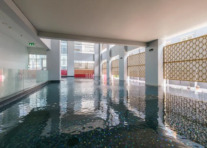 Luxury Loft Duplex With Luxurious Views!